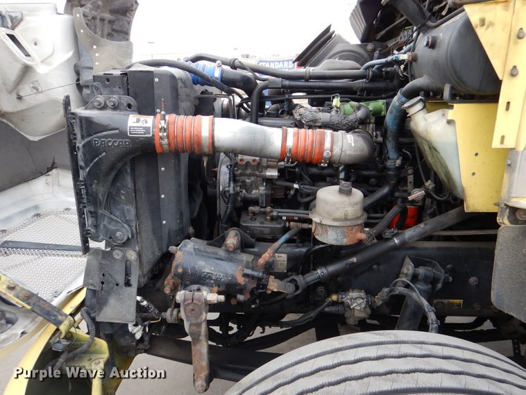 image for item DL2188 2009 Kenworth T370  box truck