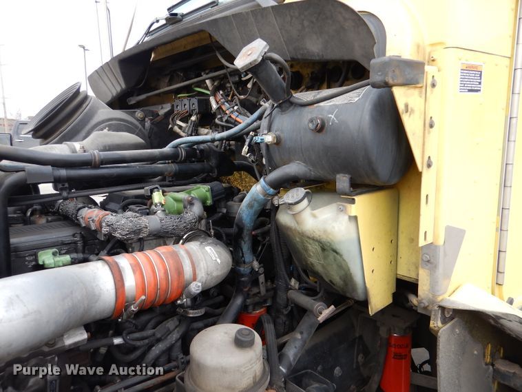 image for item DL2188 2009 Kenworth T370  box truck