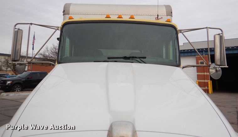 image for item DL2188 2009 Kenworth T370  box truck