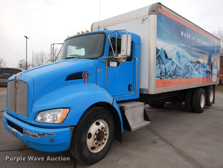 image for item DL2189 2010 Kenworth T370  box truck
