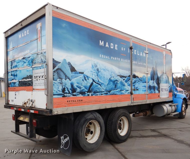 image for item DL2189 2010 Kenworth T370  box truck