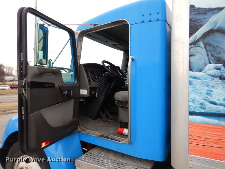 image for item DL2189 2010 Kenworth T370  box truck