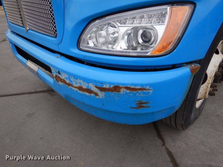 image for item DL2189 2010 Kenworth T370  box truck