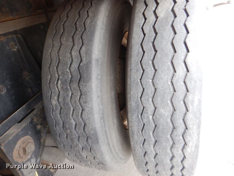 image for item DL2189 2010 Kenworth T370  box truck