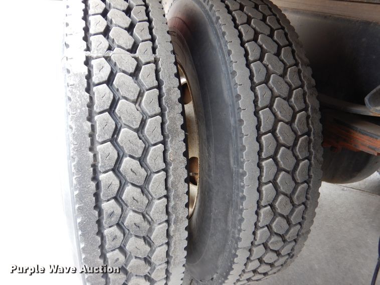 image for item DL2189 2010 Kenworth T370  box truck