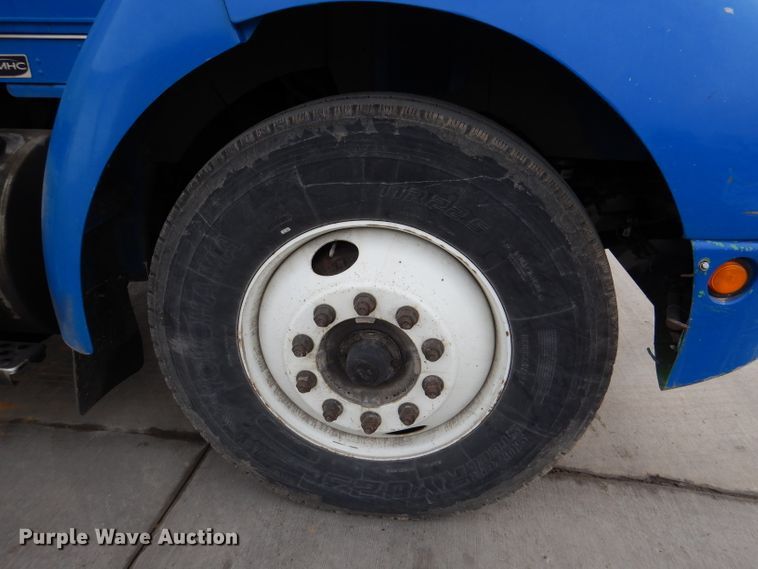 image for item DL2190 2007 Kenworth T300  box truck