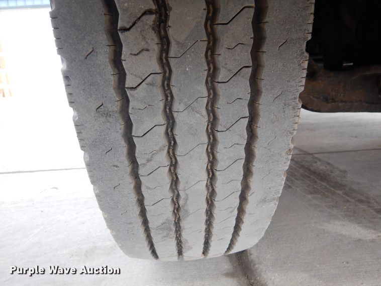 image for item DL2190 2007 Kenworth T300  box truck