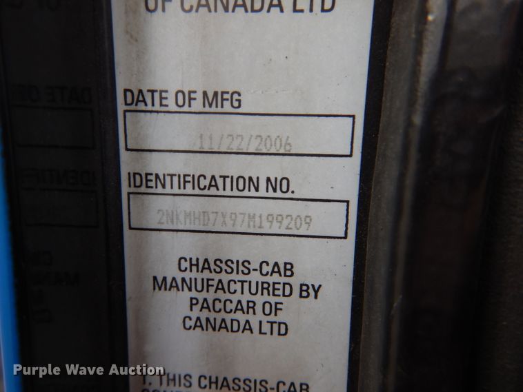 image for item DL2190 2007 Kenworth T300  box truck