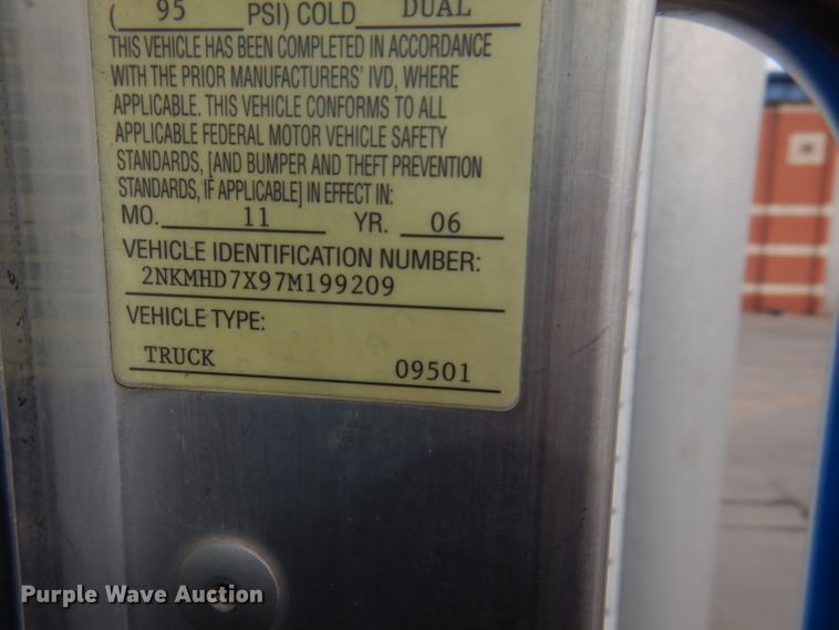 image for item DL2190 2007 Kenworth T300  box truck