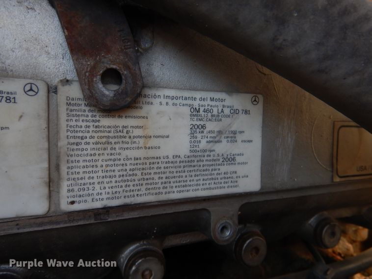 image for item DL2218 2007 Freightliner Columbia 120  semi truck