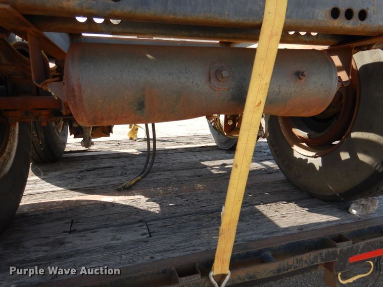 image for item DL4779 1990 Transcraft TI100K-48X102  flatbed trailer