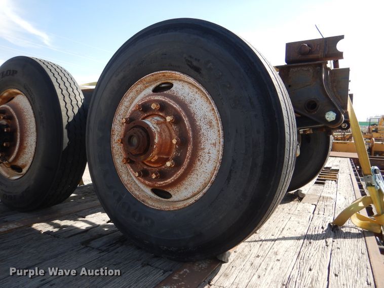 image for item DL4779 1990 Transcraft TI100K-48X102  flatbed trailer