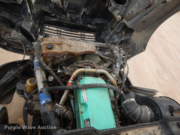 image for item DM2822 2009 Freightliner Columbia  semi truck