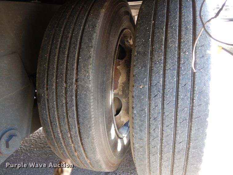 image for item DM2829 2002 Kentucky moving van trailer