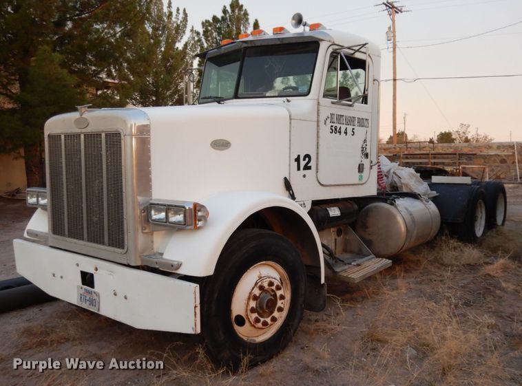 image for item DM2838 1997 Peterbilt 378  semi truck