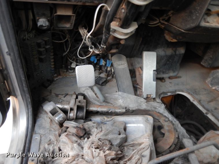 image for item DM2838 1997 Peterbilt 378  semi truck