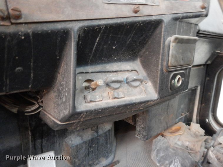 image for item DM2838 1997 Peterbilt 378  semi truck