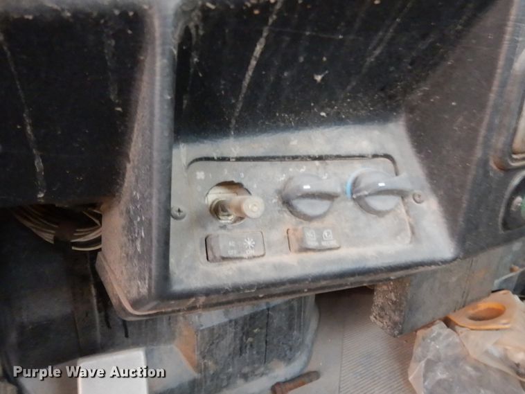 image for item DM2838 1997 Peterbilt 378  semi truck