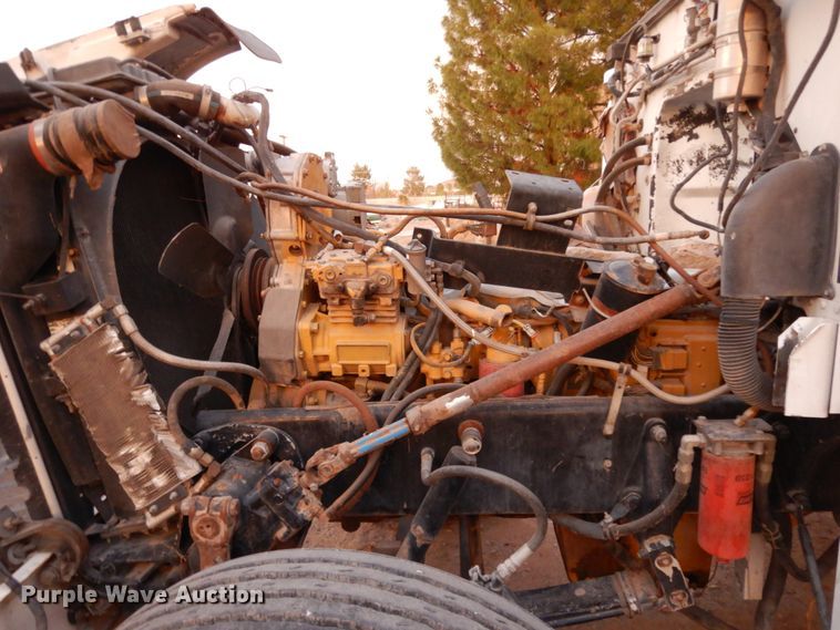 image for item DM2838 1997 Peterbilt 378  semi truck