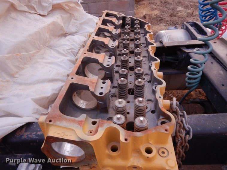 image for item DM2838 1997 Peterbilt 378  semi truck