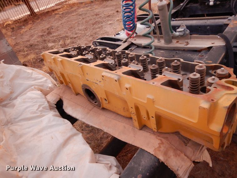 image for item DM2838 1997 Peterbilt 378  semi truck