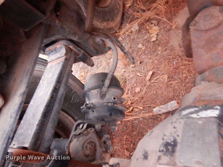 image for item DM2838 1997 Peterbilt 378  semi truck