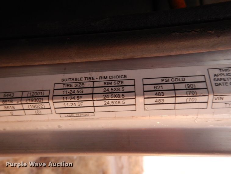 image for item DM2838 1997 Peterbilt 378  semi truck