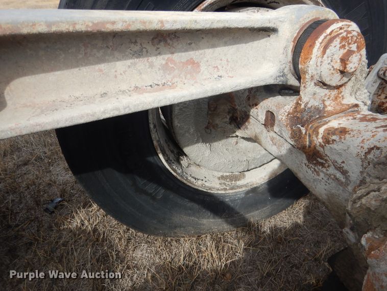 image for item FA9483 (2) axles