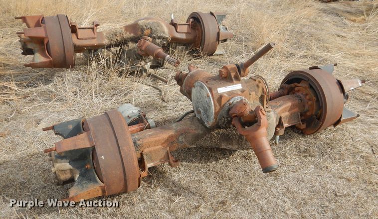 image for item FA9484 (2) Mack axles