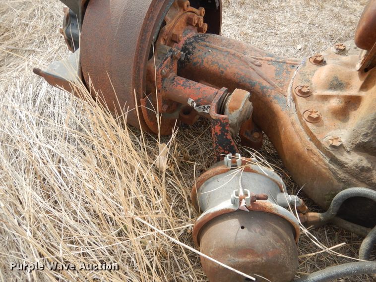 image for item FA9484 (2) Mack axles