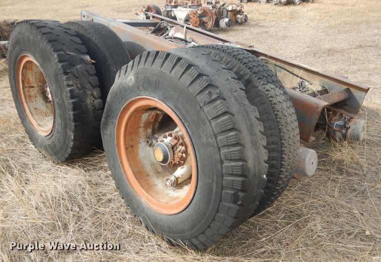 image for item FA9487 (2) axles
