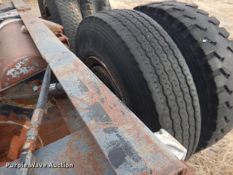 image for item FA9487 (2) axles