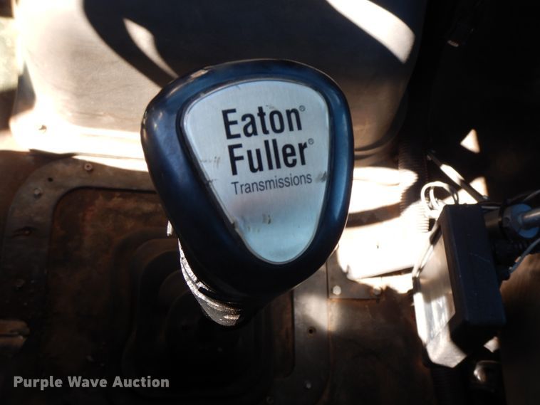 image for item GG9437 2007 Sterling AT9  semi truck