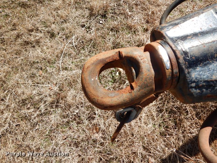 image for item GG9438 1997 Trailmaster tank trailer