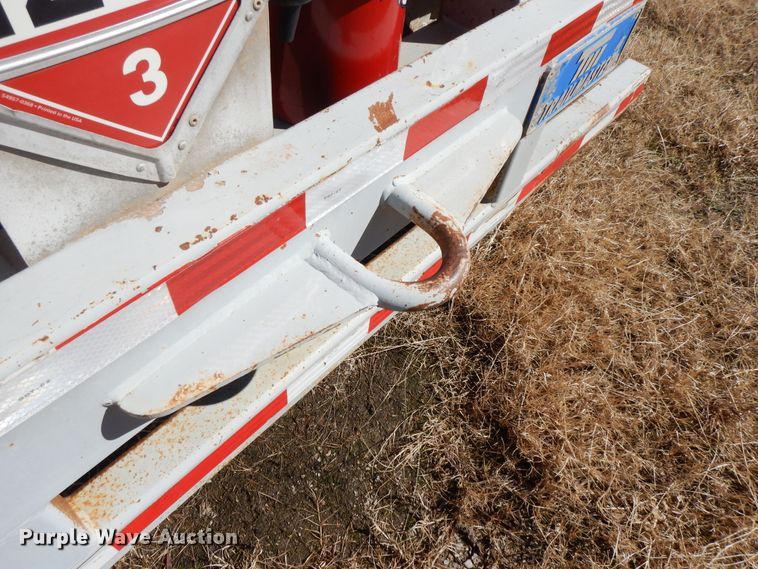 image for item GG9438 1997 Trailmaster tank trailer