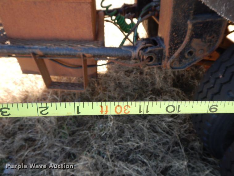 image for item GG9438 1997 Trailmaster tank trailer