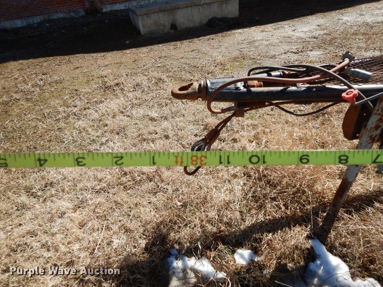 image for item GG9438 1997 Trailmaster tank trailer