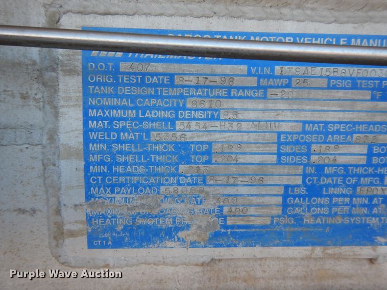 image for item GG9438 1997 Trailmaster tank trailer