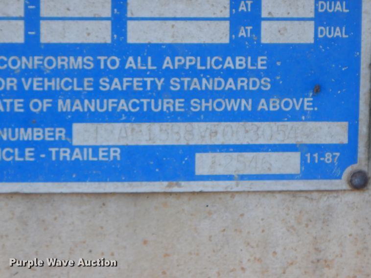 image for item GG9438 1997 Trailmaster tank trailer