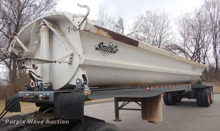 image for item GT9685 2003 Smith Co 2002  side dump trailer