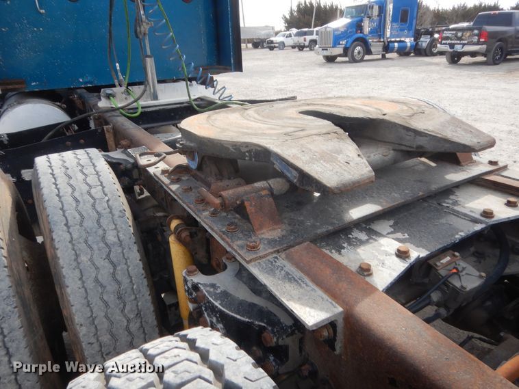 image for item HG9971 2007 Kenworth T600B  semi truck