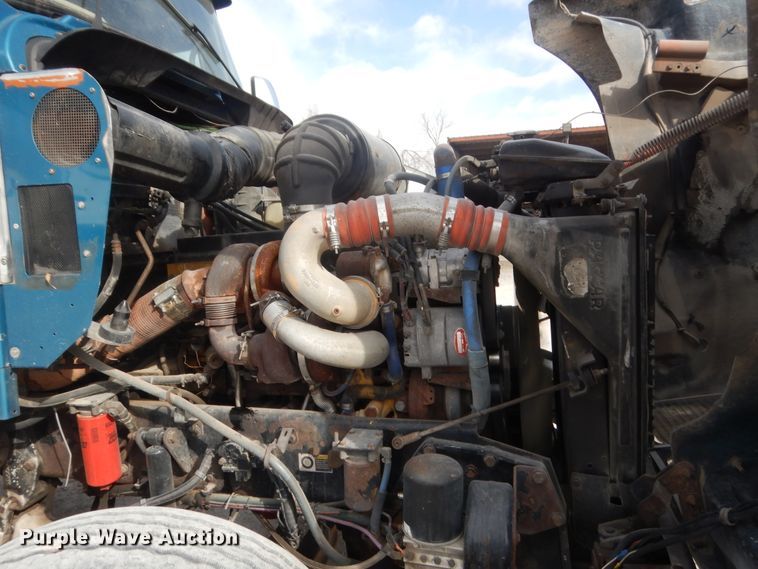 image for item HG9971 2007 Kenworth T600B  semi truck