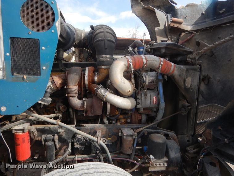 image for item HG9971 2007 Kenworth T600B  semi truck