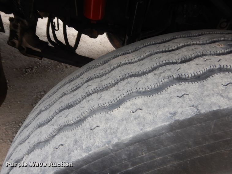 image for item HG9971 2007 Kenworth T600B  semi truck