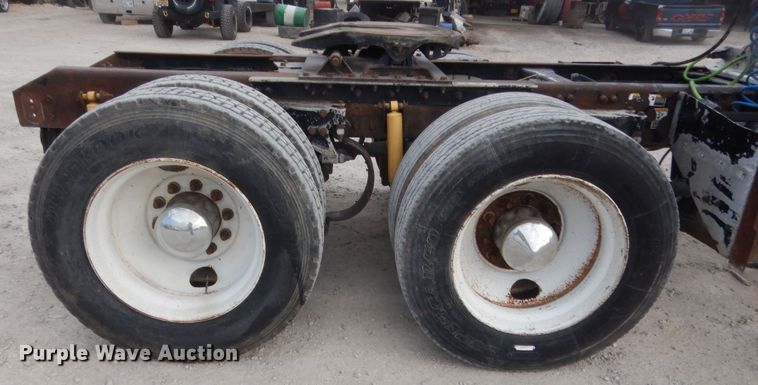 image for item HG9971 2007 Kenworth T600B  semi truck