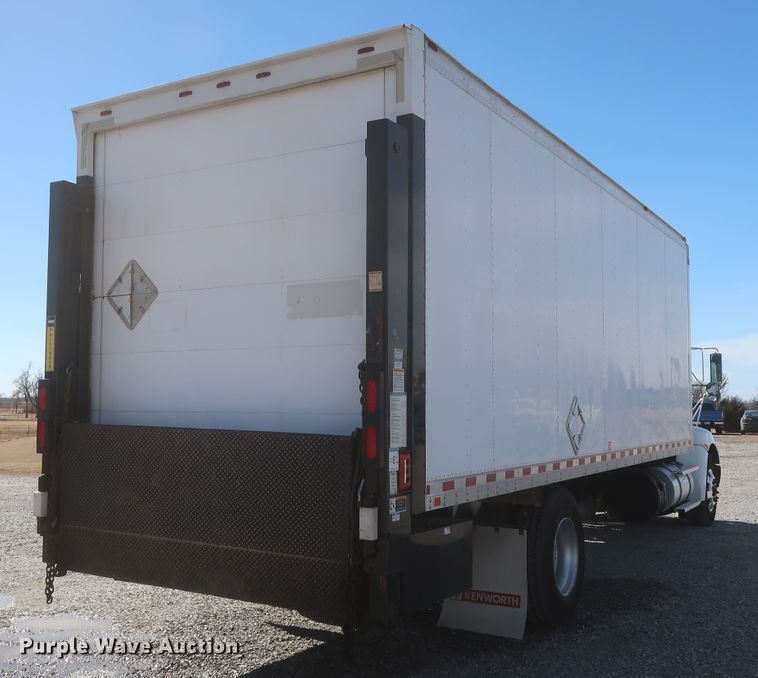 image for item HK9713 2012 Kenworth T370  box truck