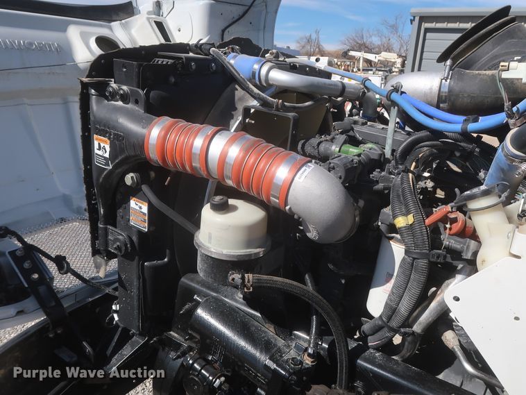 image for item HK9713 2012 Kenworth T370  box truck