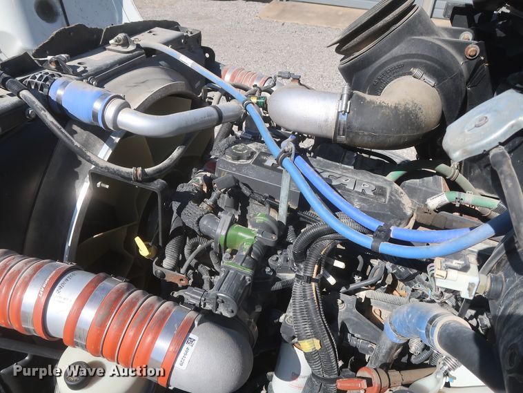 image for item HK9713 2012 Kenworth T370  box truck