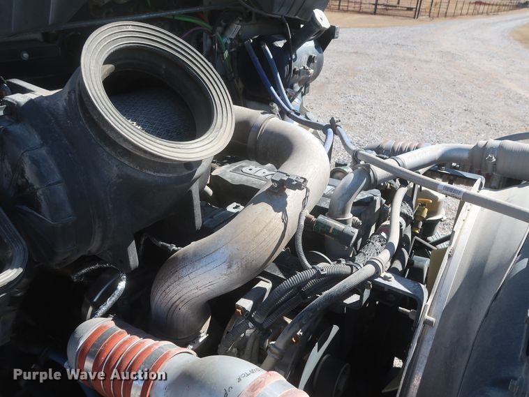 image for item HK9713 2012 Kenworth T370  box truck