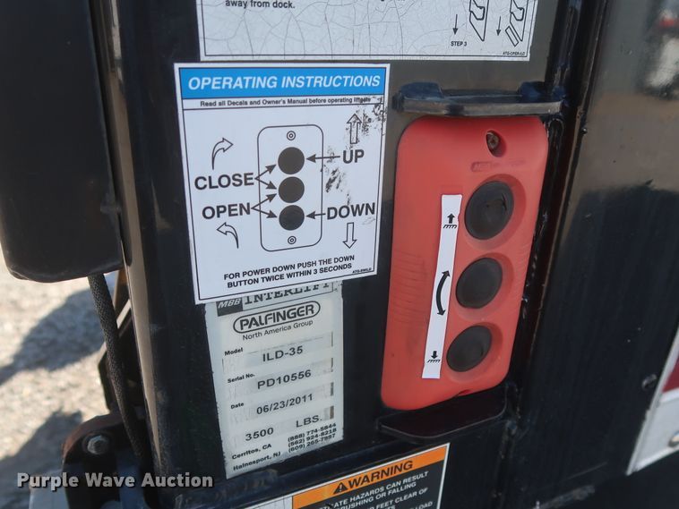 image for item HK9713 2012 Kenworth T370  box truck